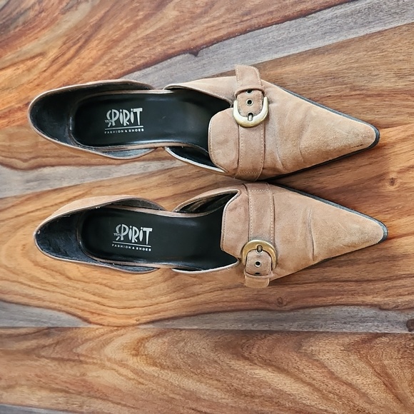 Sexy Suede Buckle Heels, Size 38, (8), Brass Buckles, Pointed, Cute - Picture 2 of 8